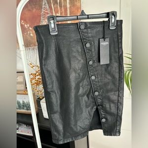 NWT RtA skirt size 8